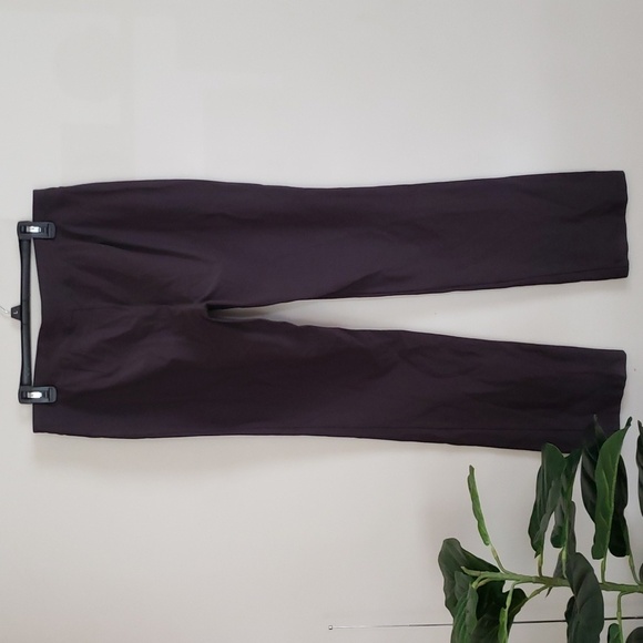 Eileen Fisher Washable stretch crepe neutral gray stretch pants. Women's medium - Picture 5 of 7